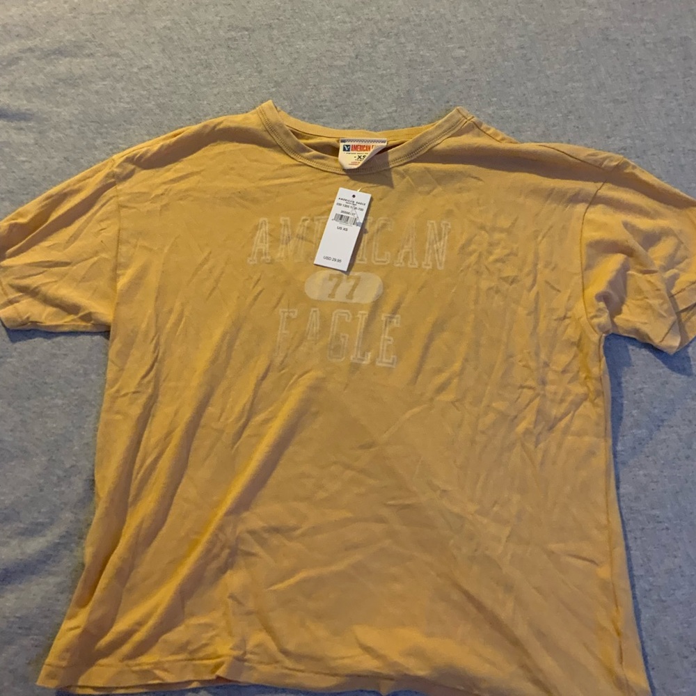 Brand new American Eagle crop top. Size extra small but fits like a small.